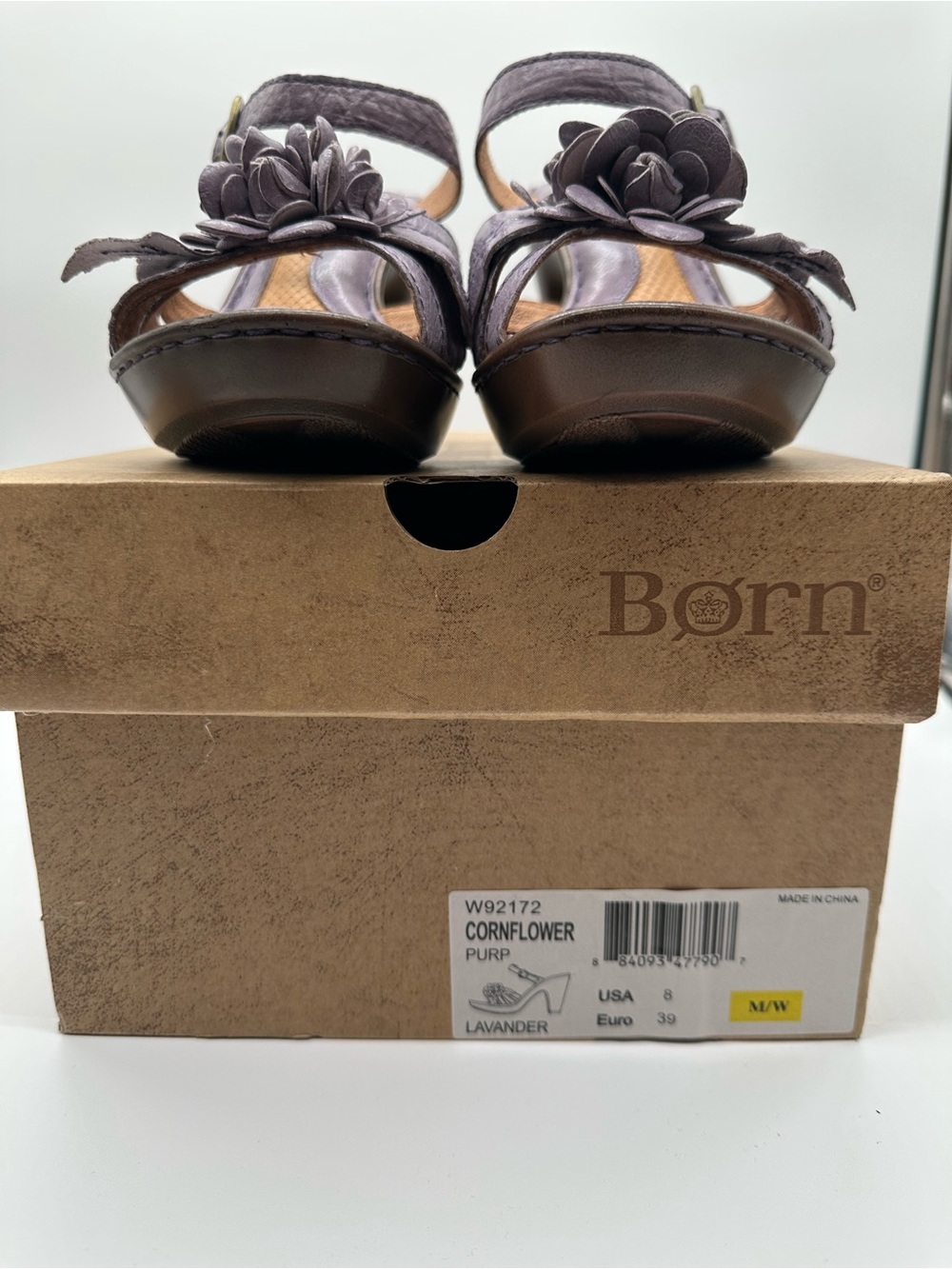 Born Lavender Floral Leather Wedge Sandals Size 8, New in box
